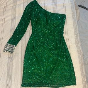 One shoulder homecoming dress